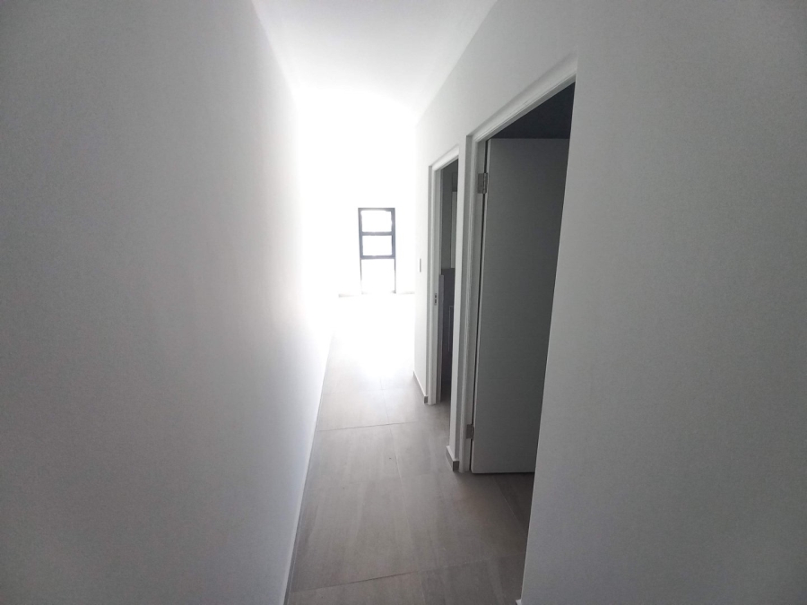 1 Bedroom Property for Sale in Flamingo Vlei Western Cape